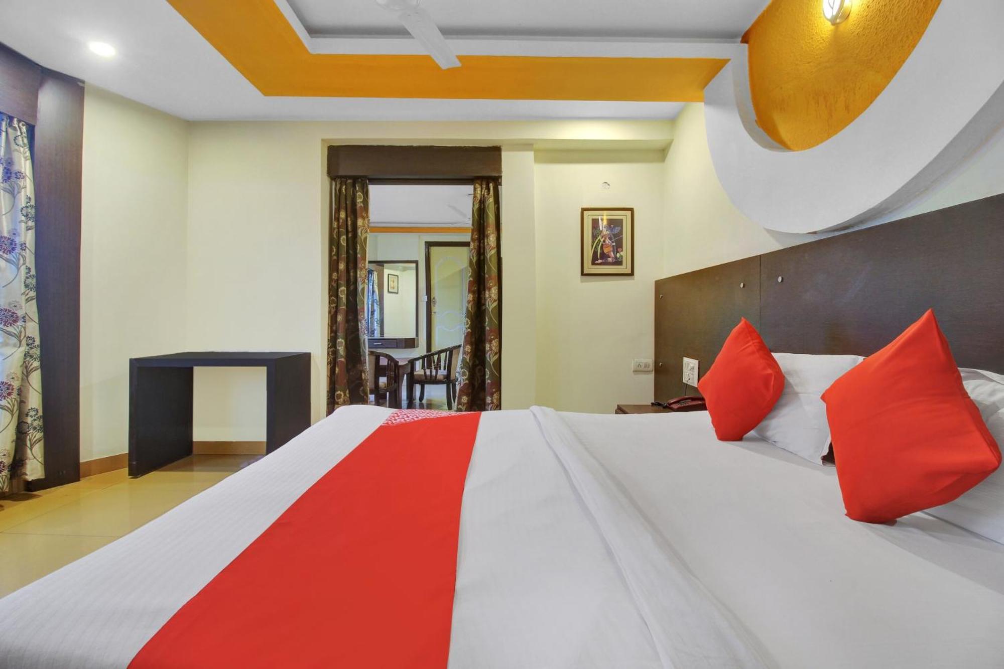 Hotel O Happy Rooms ไฮเดอราบัด ภายนอก รูปภาพ