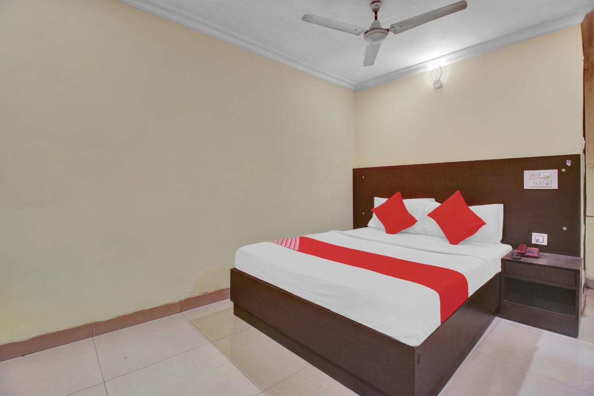 Hotel O Happy Rooms ไฮเดอราบัด ภายนอก รูปภาพ