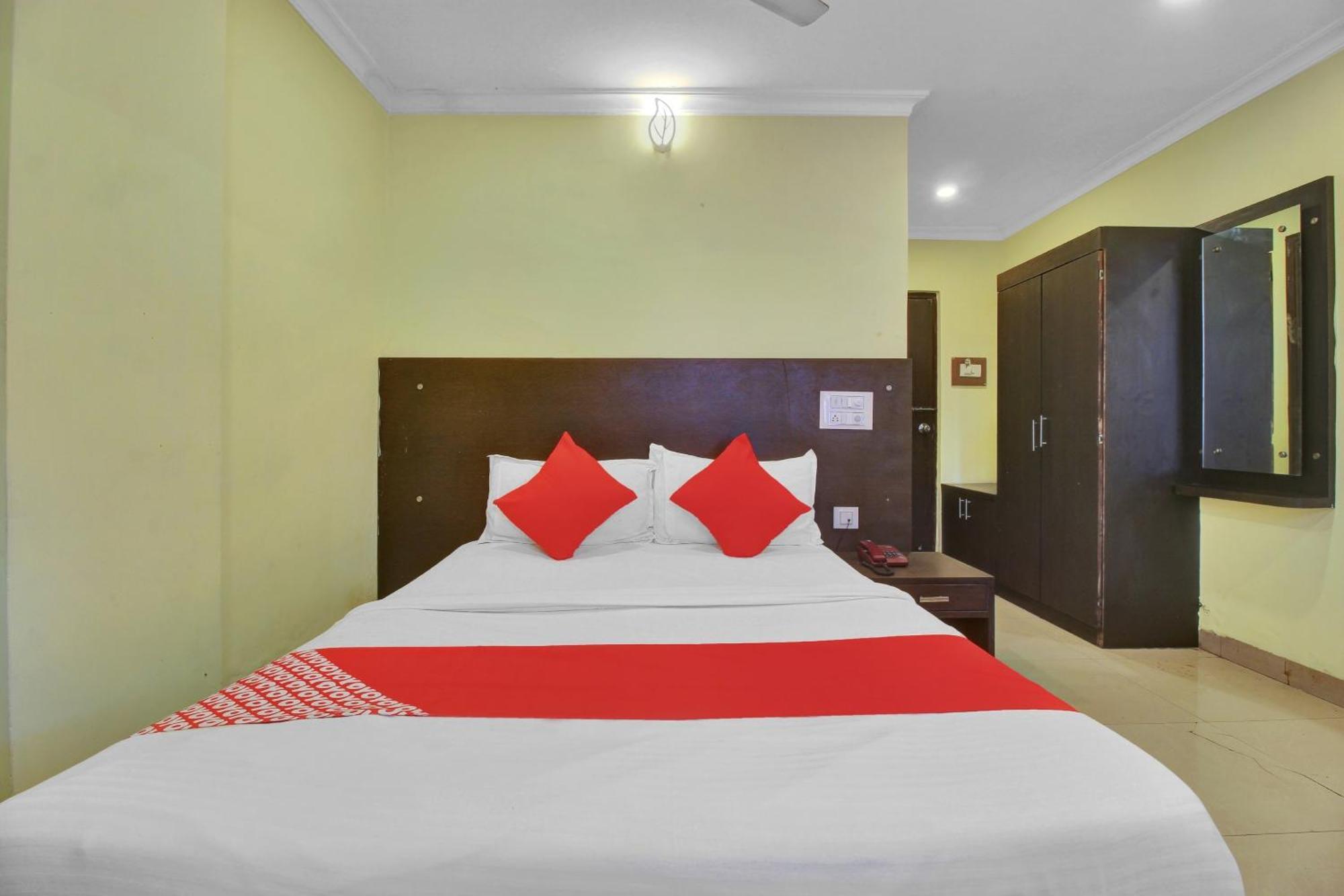 Hotel O Happy Rooms ไฮเดอราบัด ภายนอก รูปภาพ