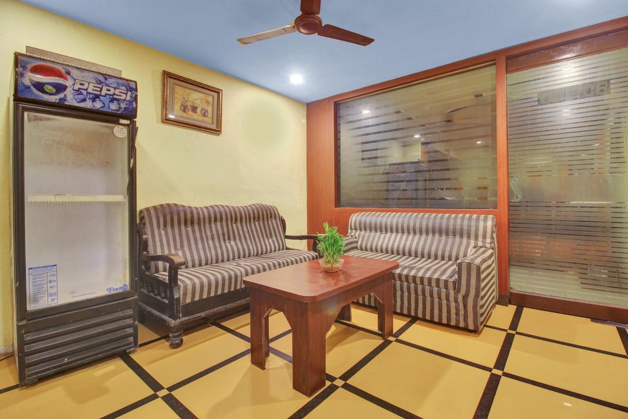 Hotel O Happy Rooms ไฮเดอราบัด ภายนอก รูปภาพ
