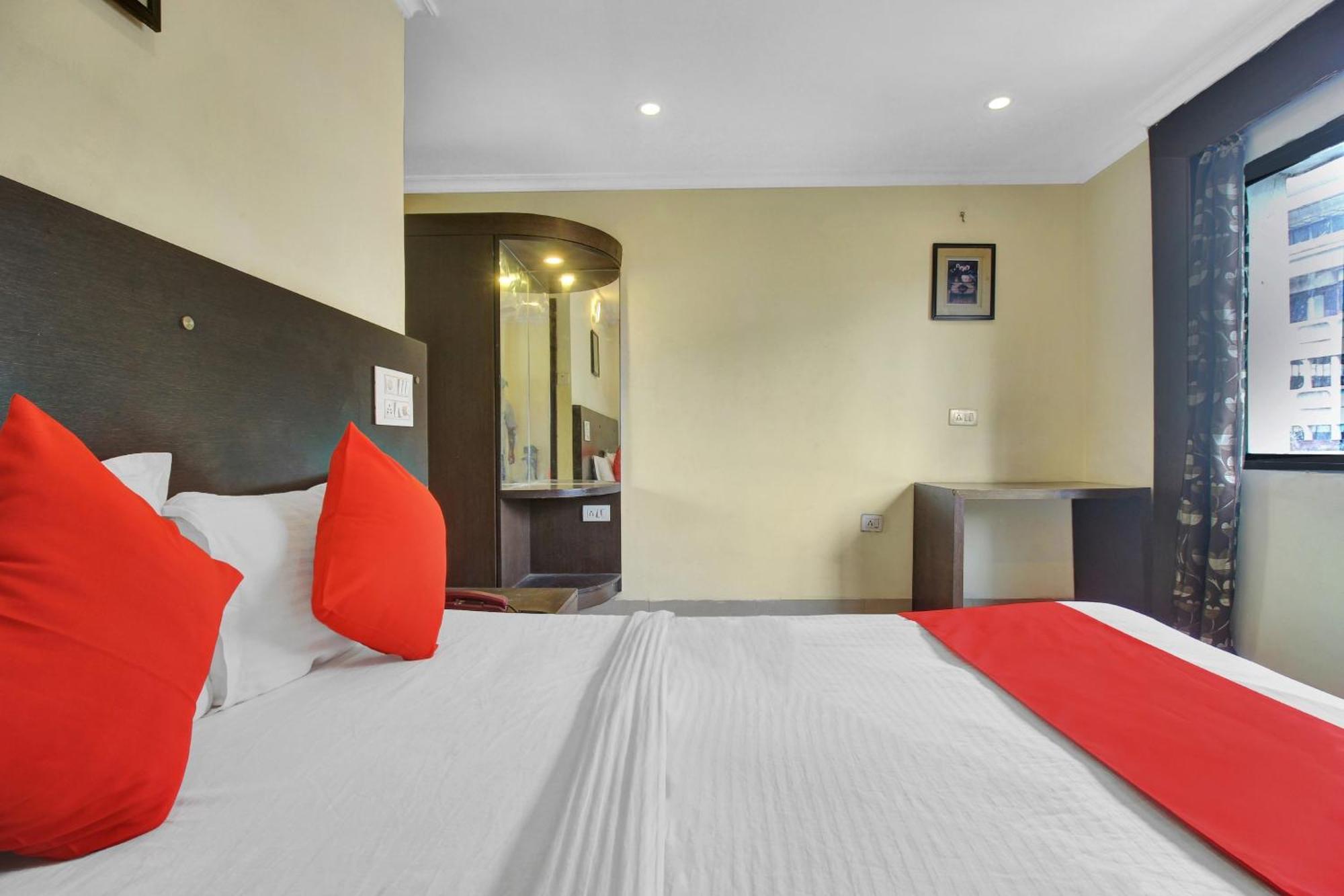 Hotel O Happy Rooms ไฮเดอราบัด ภายนอก รูปภาพ