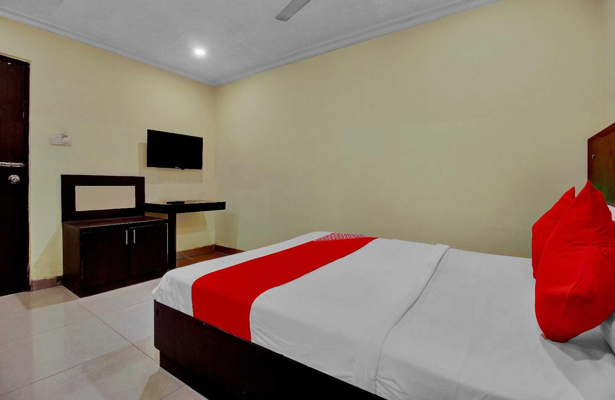Hotel O Happy Rooms ไฮเดอราบัด ภายนอก รูปภาพ